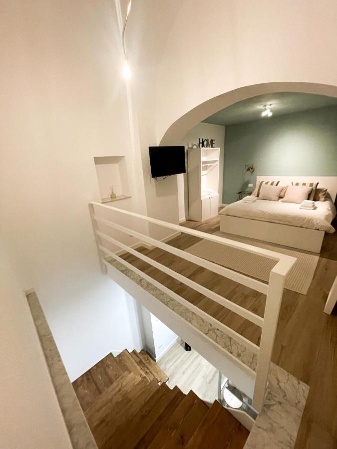 Buen Retiro 52 Apartment เนเปิลส์ ภายนอก รูปภาพ